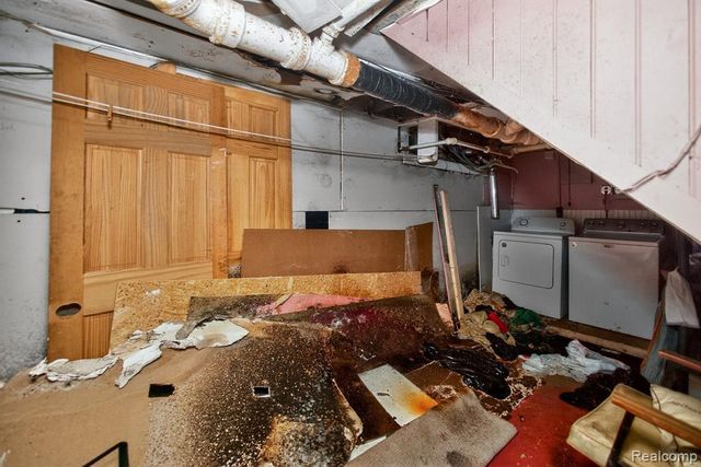 2437 Longfellow Street, Detroit, MI 48206