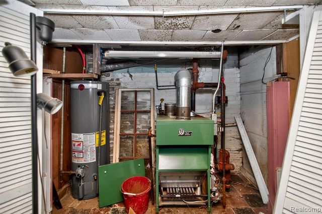 2437 Longfellow Street, Detroit, MI 48206