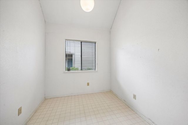 2319 Briarwest Boulevard, Houston, TX 77077