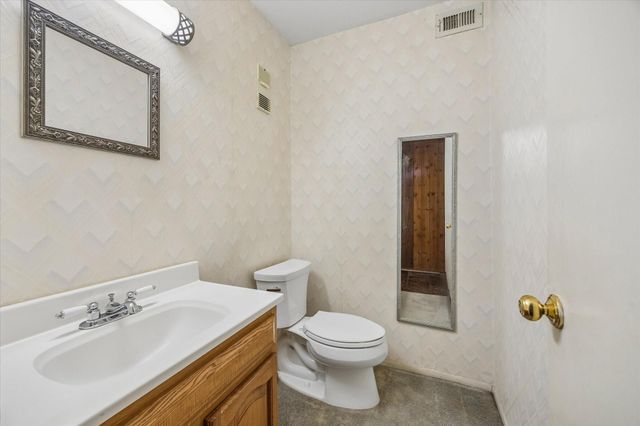 2319 Briarwest Boulevard, Houston, TX 77077