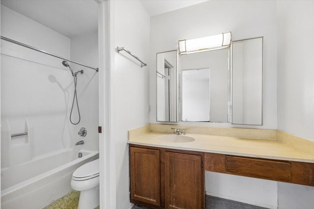 2319 Briarwest Boulevard, Houston, TX 77077
