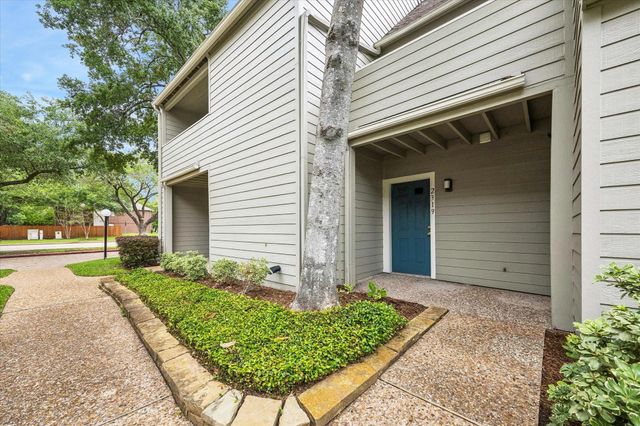 2319 Briarwest Boulevard, Houston, TX 77077