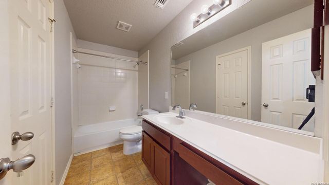 240 FRITZ WAY, Cibolo, TX 78108