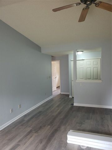 11211 126th Avenue Ct E, Puyallup, WA 98374