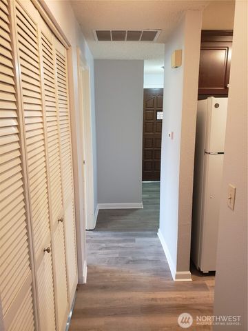 11211 126th Avenue Ct E, Puyallup, WA 98374