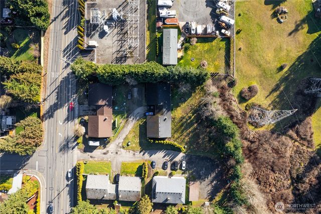 11211 126th Avenue Ct E, Puyallup, WA 98374