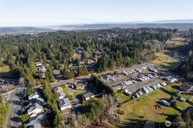 11211 126th Avenue Ct E, Puyallup, WA 98374