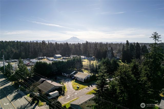 11211 126th Avenue Ct E, Puyallup, WA 98374