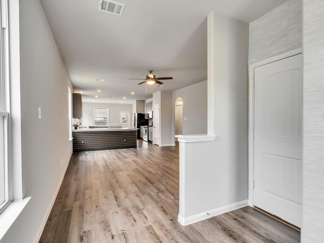 2906 Lawrence Park Court, Conroe, TX 77304