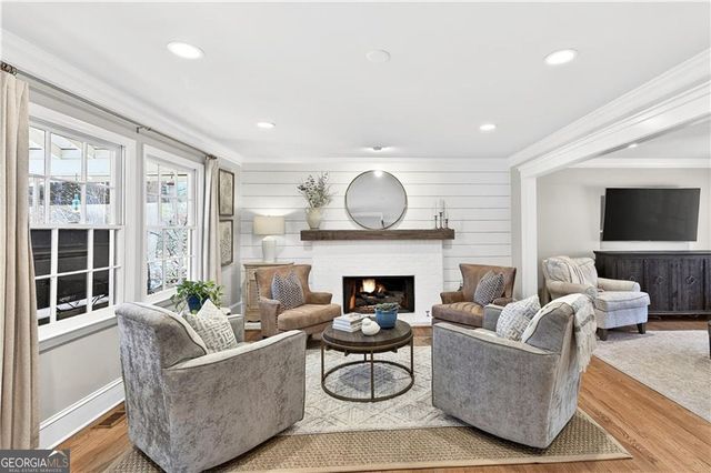 320 Barrow Downs, Alpharetta, GA 30004