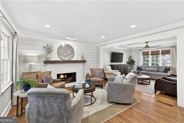 320 Barrow Downs, Alpharetta, GA 30004