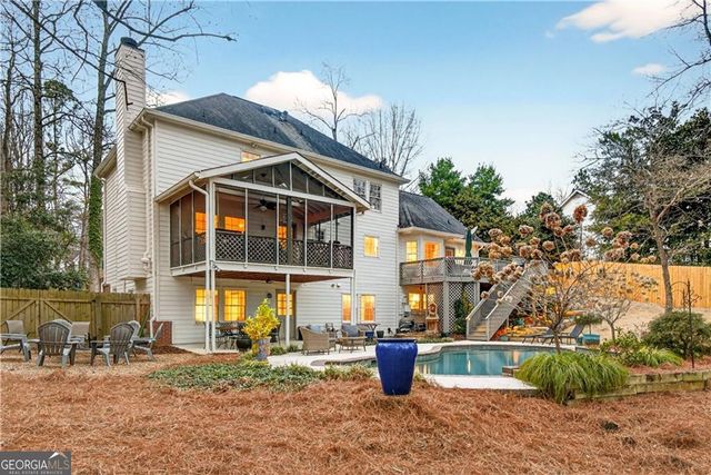 320 Barrow Downs, Alpharetta, GA 30004