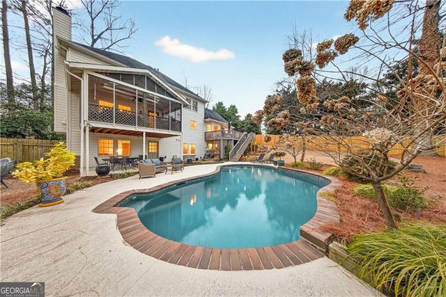 320 Barrow Downs, Alpharetta, GA 30004