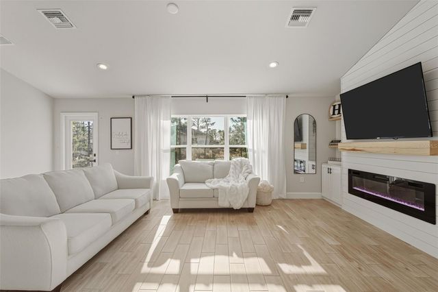 1201 LOTUS STREET, Port Charlotte, FL 33953