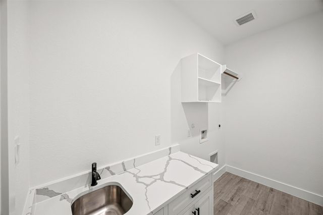 1918 Road 66122, Dayton, TX 77535