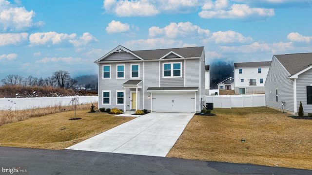 154 DIVING SCAUP RD, Hedgesville, WV 25427