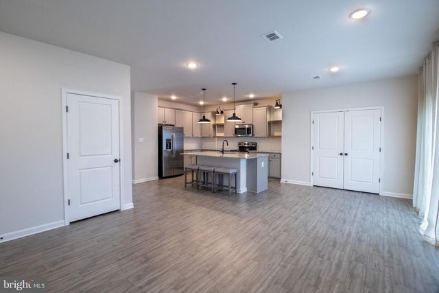 154 DIVING SCAUP RD, Hedgesville, WV 25427