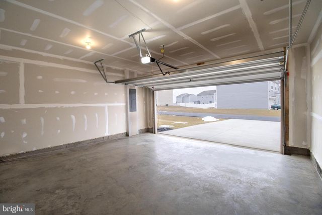 154 DIVING SCAUP RD, Hedgesville, WV 25427