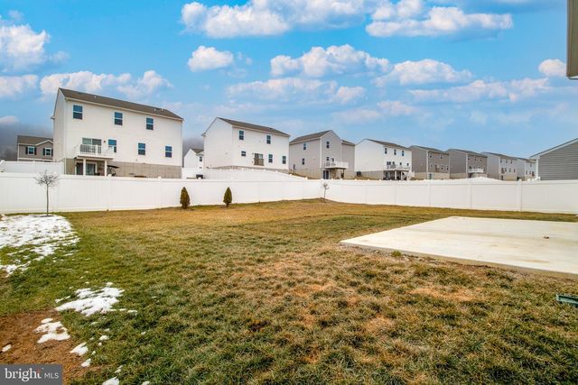 154 DIVING SCAUP RD, Hedgesville, WV 25427