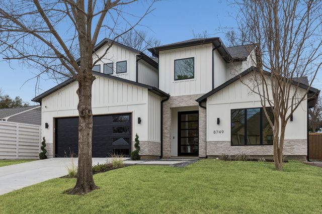 8749 Rexford Drive, Dallas, TX 75209