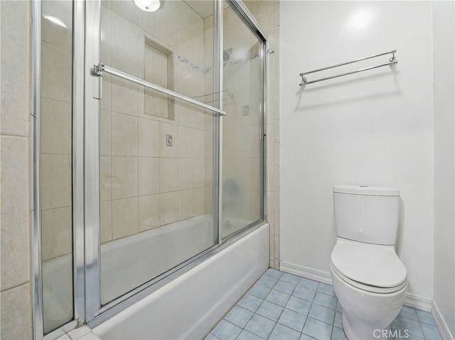 6545 Dos Rios Rd, Downey, CA 90240