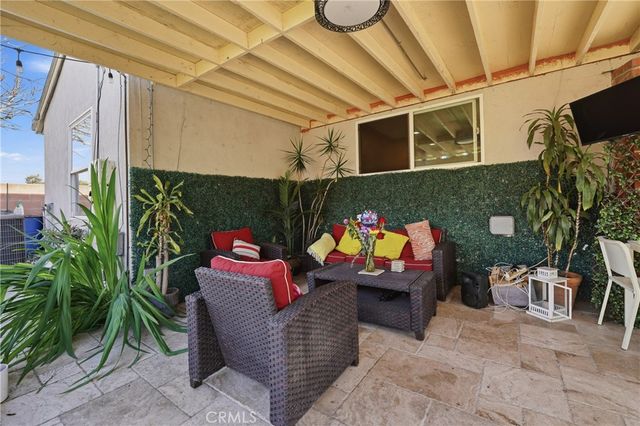 6545 Dos Rios Rd, Downey, CA 90240
