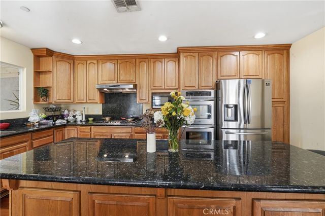 6545 Dos Rios Rd, Downey, CA 90240