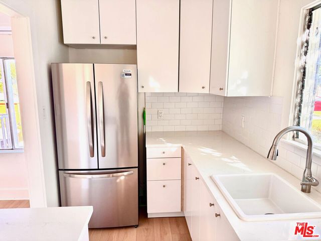 3642 Seneca Avenue, Los Angeles, CA 90039