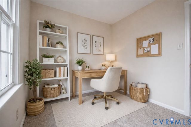 614 Cabin Creek Dr, Hopewell, VA 23860