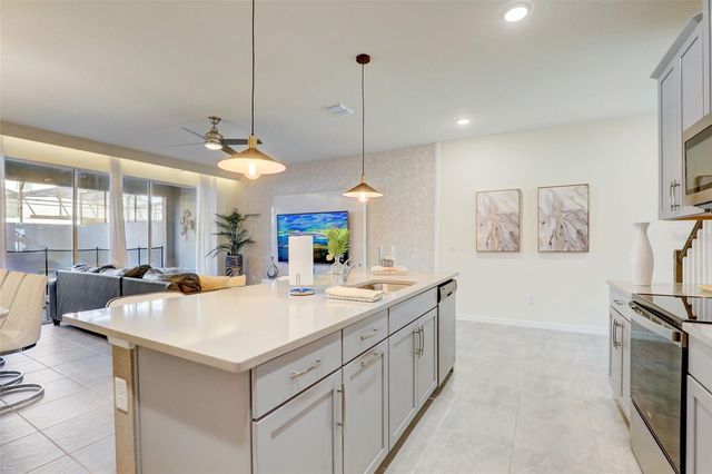 1842 TROPICAL PALMS CIRCLE, Kissimmee, FL 34747