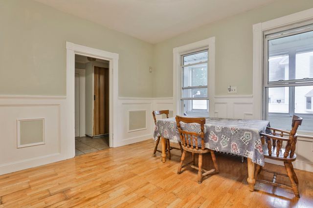 516 Lake Avenue, Manchester, NH 03103