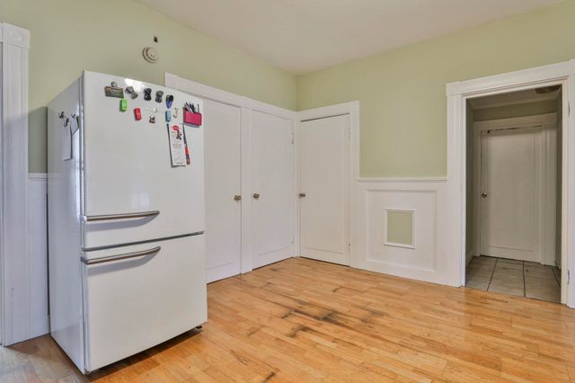 516 Lake Avenue, Manchester, NH 03103