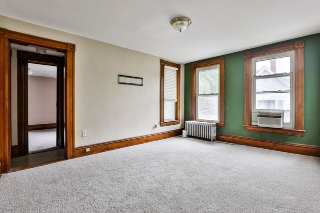 516 Lake Avenue, Manchester, NH 03103