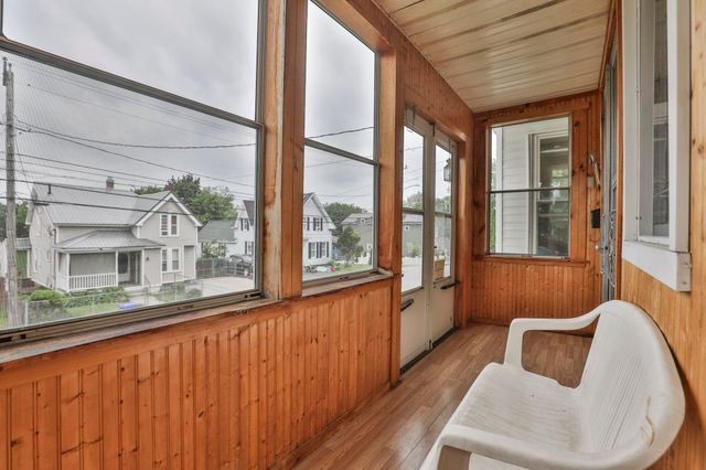 516 Lake Avenue, Manchester, NH 03103
