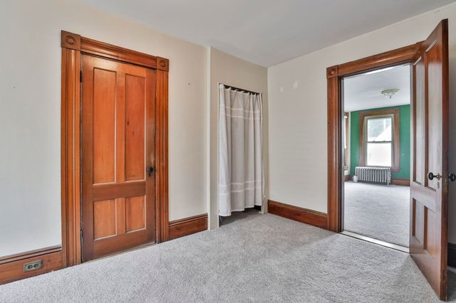516 Lake Avenue, Manchester, NH 03103