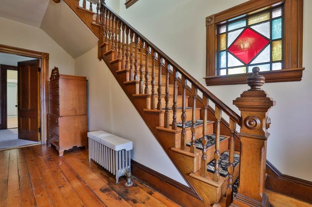 516 Lake Avenue, Manchester, NH 03103