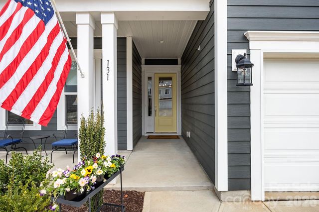 131 Reids Cove Drive, Mooresville, NC 28117