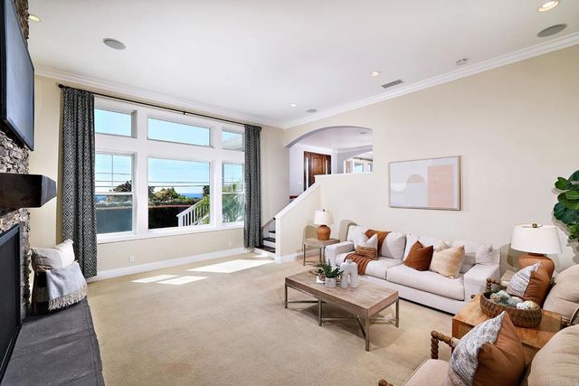 3768 Skyline Road, Carlsbad, CA 92008