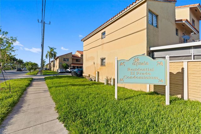 2735 W 60th Pl 204, Hialeah, FL 33016