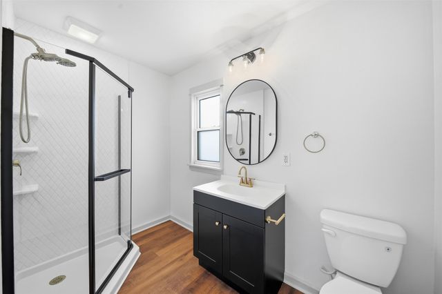 2715 Logan Avenue, Des Moines, IA 50317