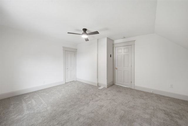 2715 Logan Avenue, Des Moines, IA 50317