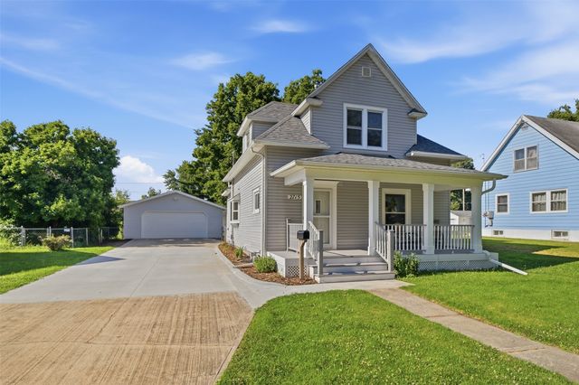 2715 Logan Avenue, Des Moines, IA 50317
