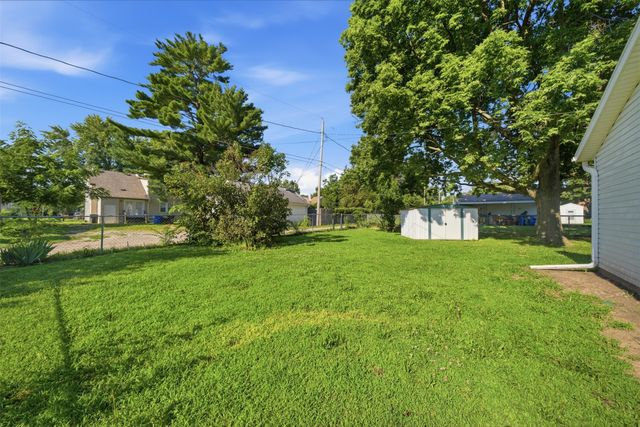 2715 Logan Avenue, Des Moines, IA 50317