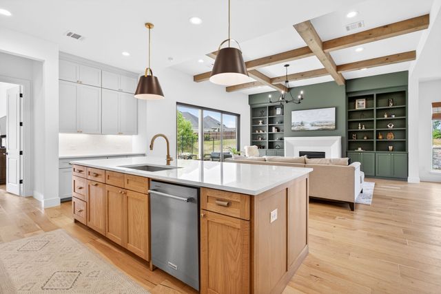 417 Kestrel Court, Aledo, TX 76008