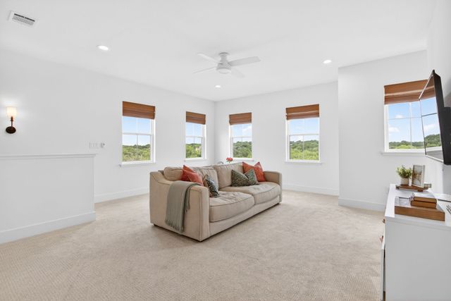 417 Kestrel Court, Aledo, TX 76008