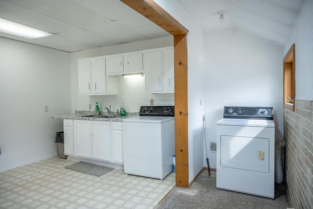 607 N Main Street, Necedah, WI 54646