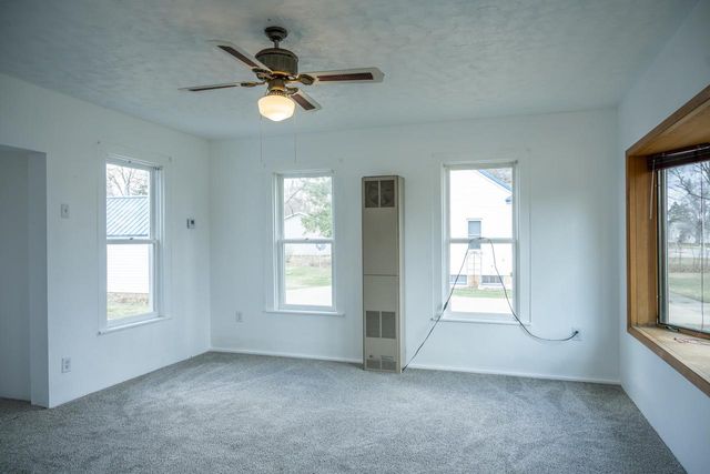 607 N Main Street, Necedah, WI 54646