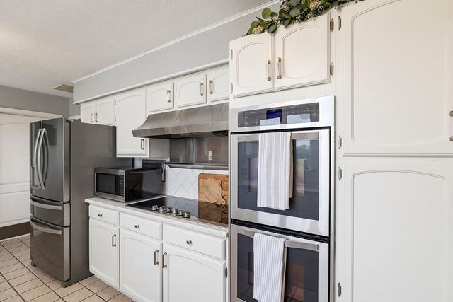 507 Oak Street, Urbana, MO 65767