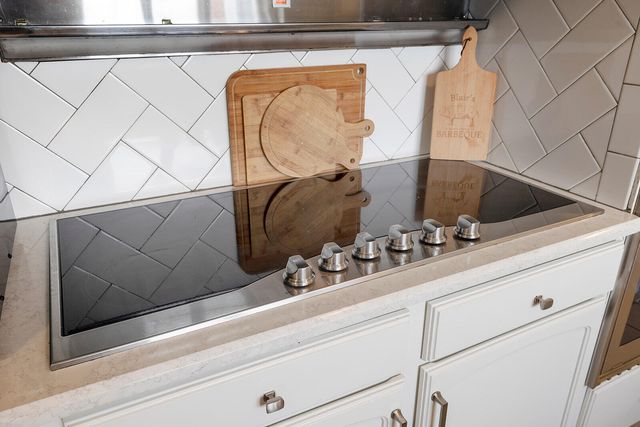 507 Oak Street, Urbana, MO 65767