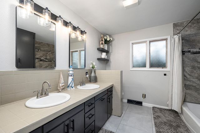 507 Oak Street, Urbana, MO 65767